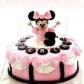 Minnie Mouse pasta & Cupcake<br>